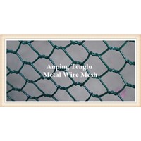 Green Coated Chicken Wire Fencing