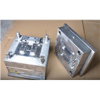 Auto Part Plastic Precision Hot Runner Injection Mould for Auto Covers & Accessories