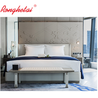 Ronghetai 5 Star Luxury Moderno Hotel Furniture Suite Custom Made Metal Fabric Hotel Bedroom Set TF1004