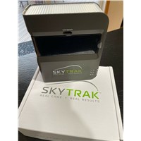 SkyTrak Launch MonitorGolf Simulator with Case, HDMI Wireless Receiver