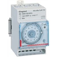 1 Channel Analogue DIN Rail Time Switch Measures Hours, 230 V ac