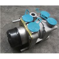 Pneumatic brake valve