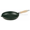 Wood-handle cast iron fry pan