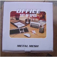 Metal mesh office set