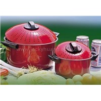 PASTA POT WITH CHEESE GRATER