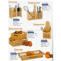 Wooden kitchen items