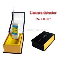 Wireless camera detector