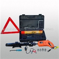 Auto emergency tool kit