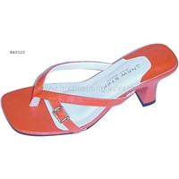 Lady Wide Width Sandals