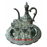 Set of teapot and tray with 6 cups