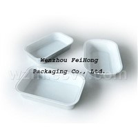 airline food containers with a variety of sizes