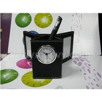 LY5480 leather clock