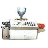 Extruding Machine