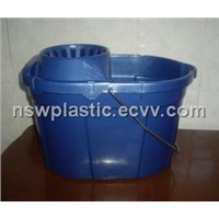 plastic mop bucket with wringer