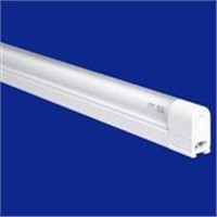 T4/T5 fluorescent fittings