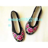chinese embroider shoes 004