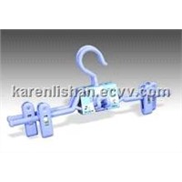 J239 Plastic Clothes Hanger