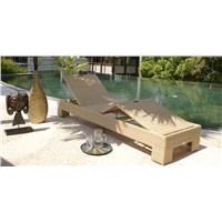 Outdoor Rattan Lounger