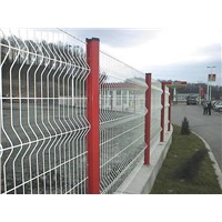 wire mesh fence