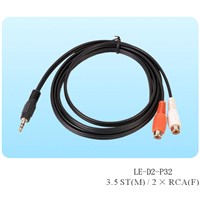 LE-D2-P32 3.5ST M 2 RCA F Video Cable
