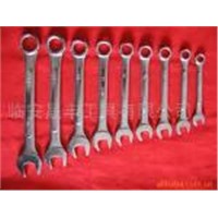Ratcheting Wrench