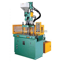 Double workstation rotary table injection machine