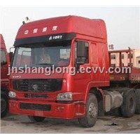 Tractor (HOWO4X2 )
