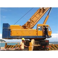 Kato Truck Crane (NK1600E)