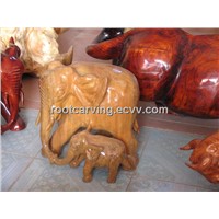 Wood Carving Red Camphor (Mother / Son Elephant)