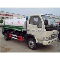 Dongfeng xiaobawang 3000-5000L water tank truck