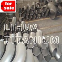 Titanium pipe fitting