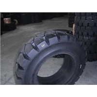 Solid Forklift Tyre:700-12