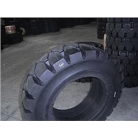 Solid Forklift Tyre (825-15)