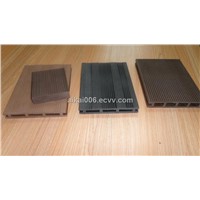 Wood &amp;amp; Plastic Composite Flooring
