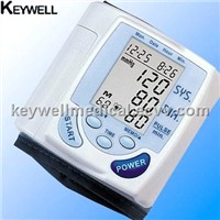 Digital Blood Pressure Monitor/Blood Pressure Meter/Sphygmomanometer