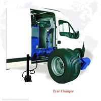 Tyre Changer on Mobile Car