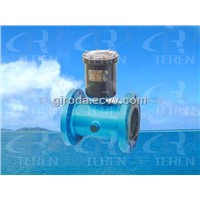 Battery-powered electromagnetic flow meter
