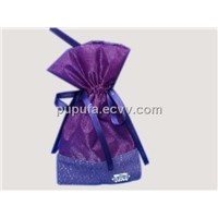 organza gift pouches with metal tag