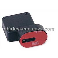 recoiler with magnetic holder