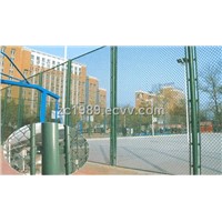 wire mesh fence