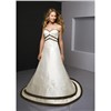 Idiosyncratic Ivory Satin Sweetheart Applique Brown Laciness Wedding Dress
