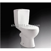 Ceramic toilet two piece Washdown ( Saving water and durable) 2820