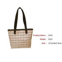 Handbags / Traveling Bags / Promotional Bags / Fashion Casual Bags