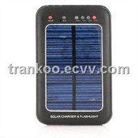 Solar Charger & Flashlight - 2600mAh