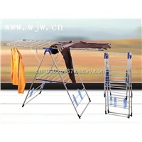 Butterfly-type land folding hanger rack