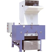 Plastic crusher