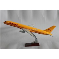 Resin Aeroplane - 47cm (B757-200 DHL)