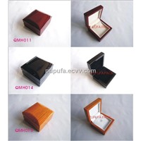 High glossy wood earring box in three colors