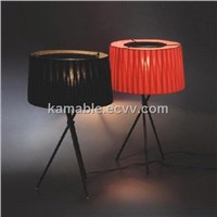 Glass Carbon Steel Desk Lamp (679T1)