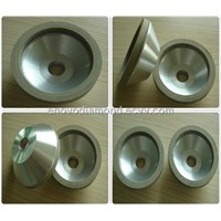 Vitrified diamond grinding wheel for PCD